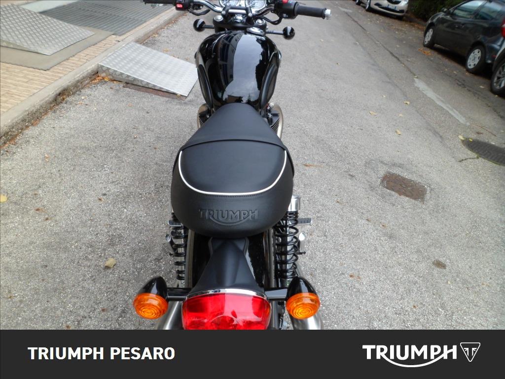 TRIUMPH Bonneville 900 T100 Black dep.A2