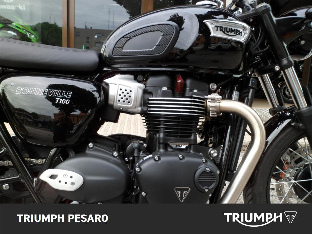 TRIUMPH Bonneville 900 T100 Black dep.A2